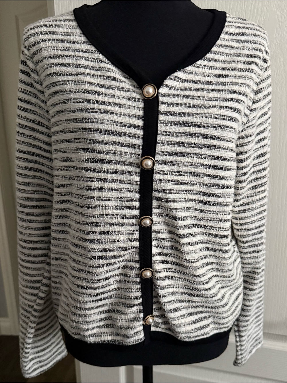 Harlow Black and White Striped Pearl-Button Sweater Size Large NWT!